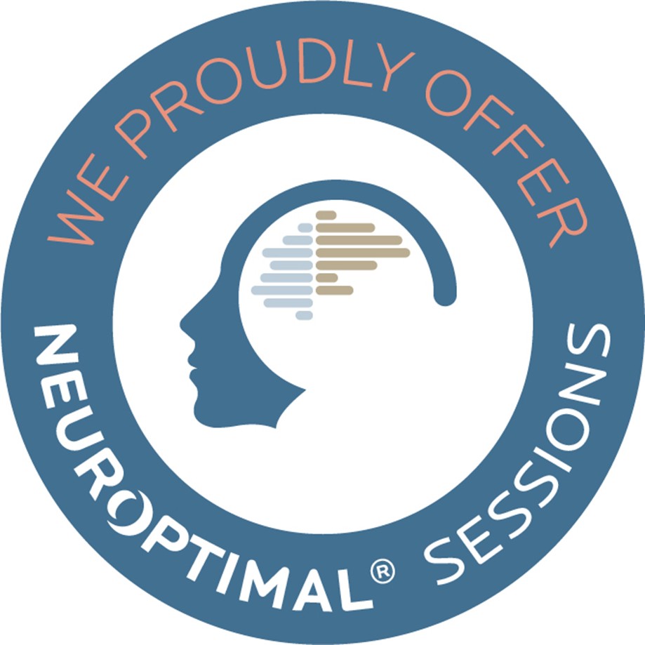 trainer setting up a client to run a session for NeurOptimal®